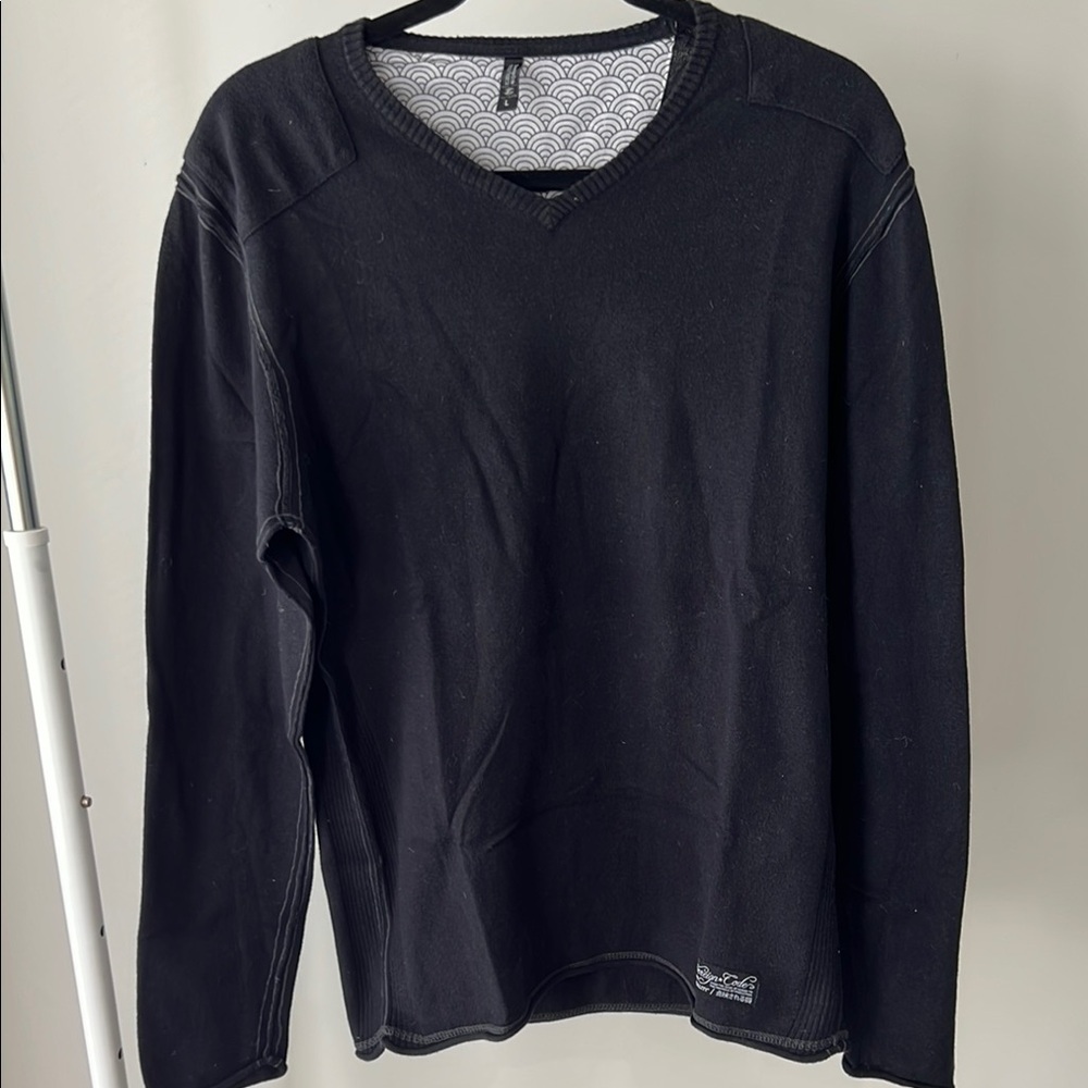 Sovereign Code Black V-Neck Sweater